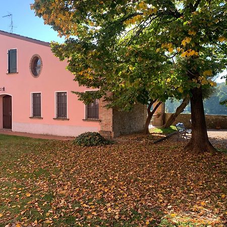 Agriturismo Case In Collina Volta Mantovana Eksteriør billede
