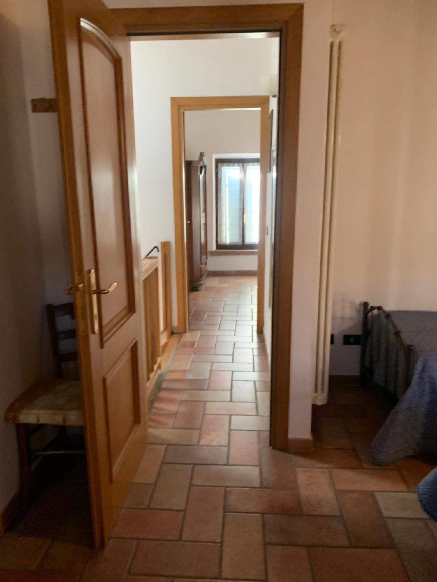 Agriturismo Case In Collina Volta Mantovana Eksteriør billede