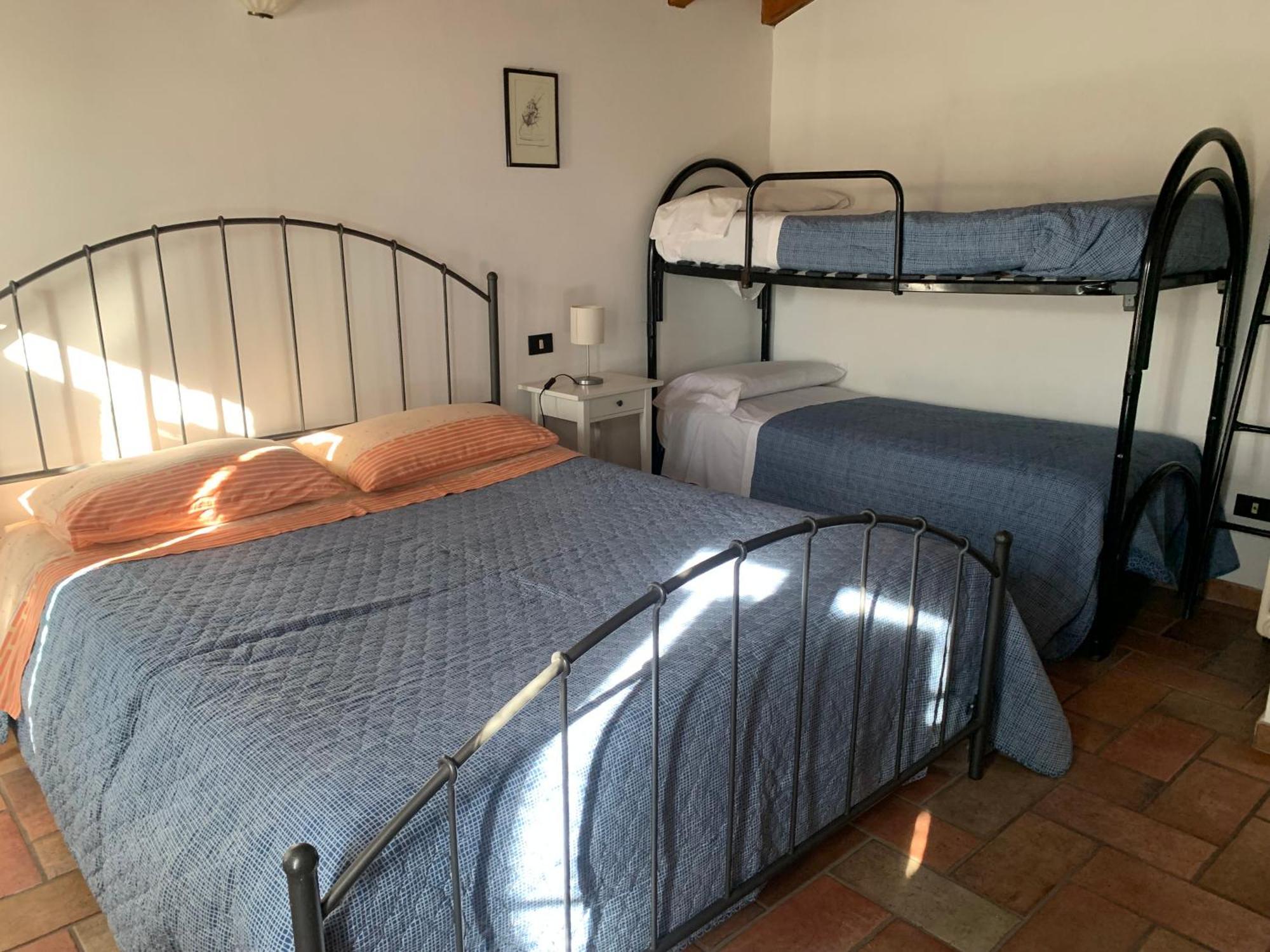 Agriturismo Case In Collina Volta Mantovana Eksteriør billede