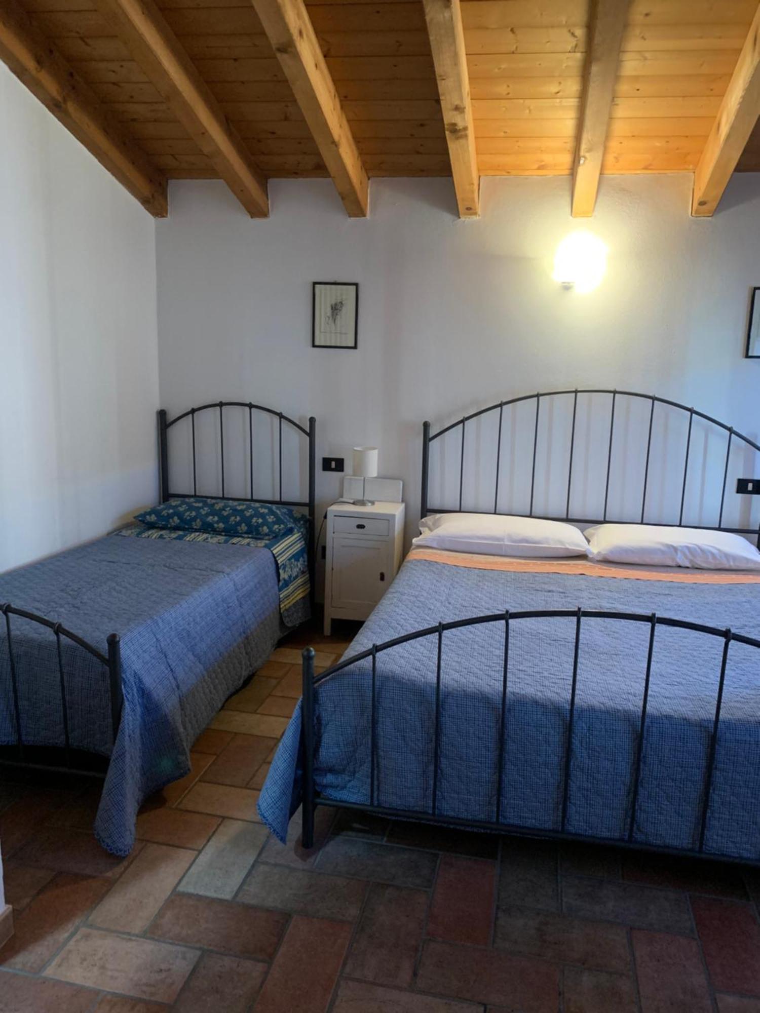 Agriturismo Case In Collina Volta Mantovana Eksteriør billede