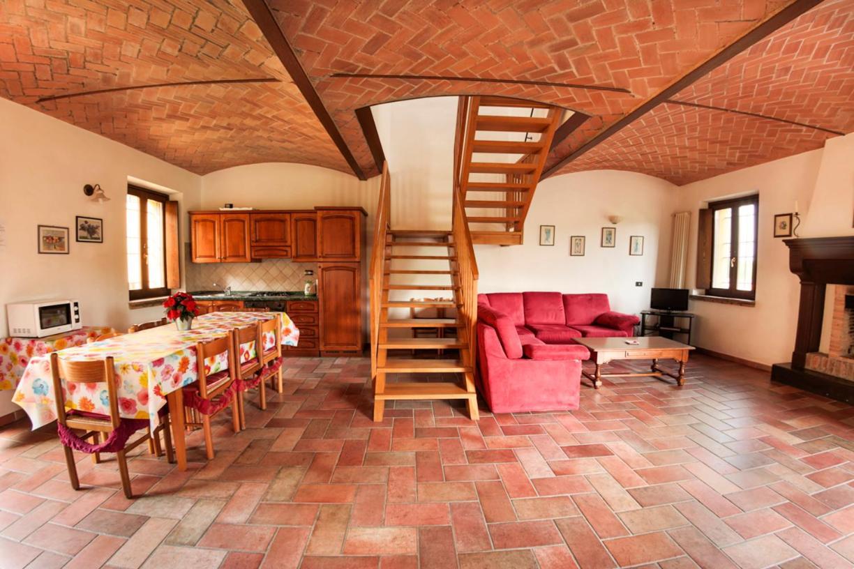 Agriturismo Case In Collina Volta Mantovana Eksteriør billede